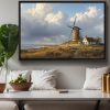 Historische Windmühlenlandschaft , Bild auf Leinwand im Schattenfugenrahmen