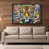 Tiger Street Art - – Leinwanddruck mit Schattenfugenrahmen, Pop Art