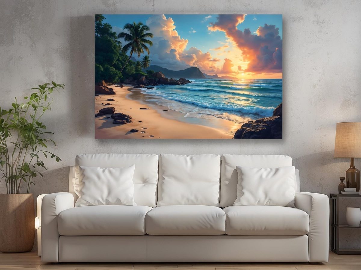 Tropischer Sonnenuntergang am Palmenstrand, Bild auf Leinwand